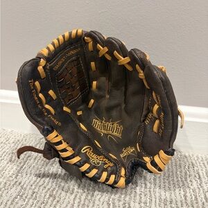Youth Rawlings Brown and Tan Leather Baseball Glove - Highlight Series